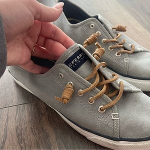 Sperry’s - 8.5 women’s